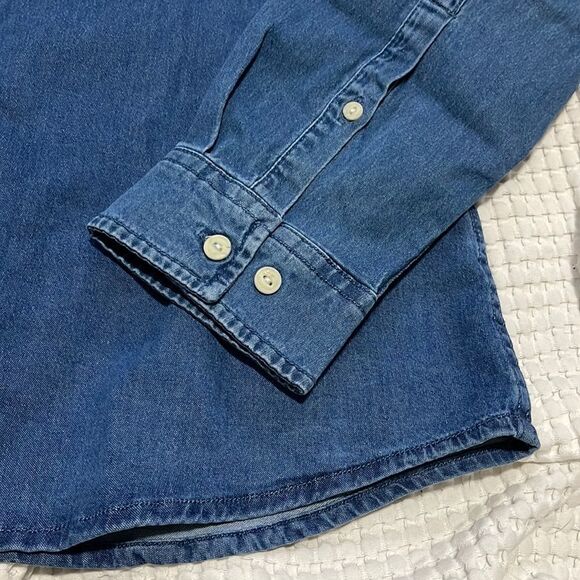 NWT- ASOS- men’s L (40”-42” chest) Denim Button Down - Picture 6 of 7